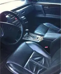 E 200 MERCEDES - 4