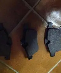 Coppia dischi e freni anteriori - 2