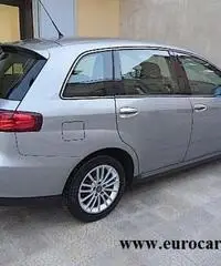 FIAT Croma 1.8 Mpi 16v 140cv Dynamic - 3