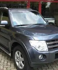 Mitsubishi Pajero 3.2 DI-D SW 7 posti