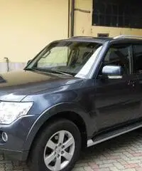 Mitsubishi Pajero 3.2 DI-D SW 7 posti - 3
