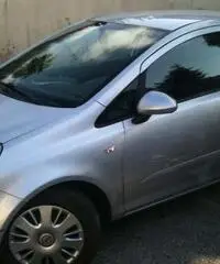 Opel corsa - 2