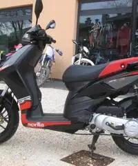 Aprilia SR50 Motard 2T 2013 - Terni