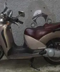 Scarabeo 150cc - Milano - 2