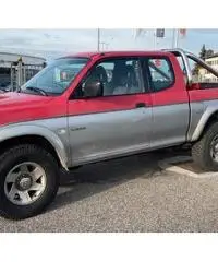 Mitsubishi L200 2 PORTE GLS SINGLE CUB