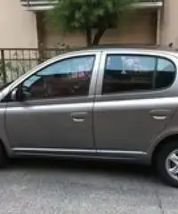 Toyota yaris - 3