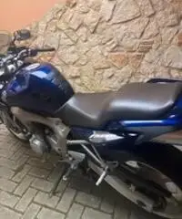 Yamaha Fazer 600 - 2