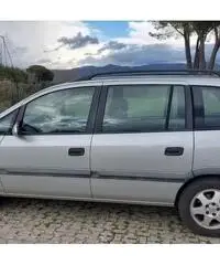 Opel Zafira - 2