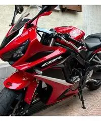 Honda CBR 650 r