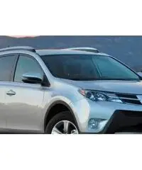 Toyota Rav4 2015 km certificati