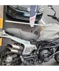 Benelli Leoncino 800 TRAIL ARGENTO