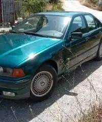 BMW 318 is