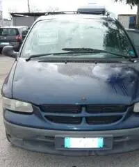 CHRYSLER Voyager anno 2000 - Caserta