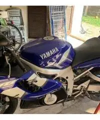 Yamaha R6