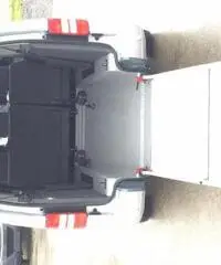 Volswagen Caddy/ touran Maxi TRASPORTO DISABILI - Catania - 2