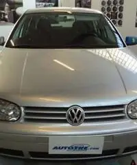 VOLKSWAGEN Golf 1.6 16V cat 5 porte Highline km 138000 - Piemonte - 2