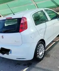 Fiat grande punto - 2