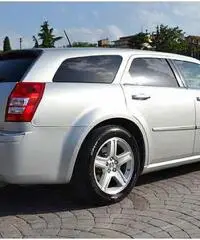 CHRYSLER 300C 3.0CRD TOURING 2008 ARGENTO - 3