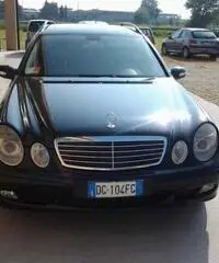 Mercdes E 220 cdi