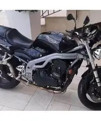 Triumph speed triple 955i