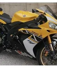 Yamaha r1