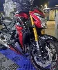 Suzuki gsxs 1000