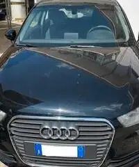 AUDI A1 1.6 tdi Ambition 105cv - 2010 - 2