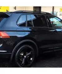 Tiguan 2.0 black edition - 2