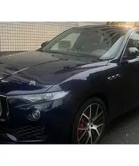 Maserati Levante sQ4 permuto