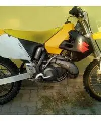 Suzuki RM 250 - 2000