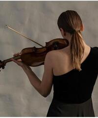 Violinista a Erba e Como