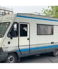 Camper