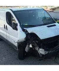 Renault Trafic 2.0 dci anno 2014 sinistrato