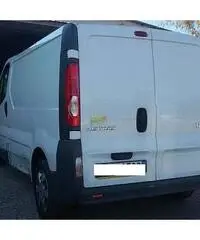 Renault Trafic 2.0 dci anno 2014 sinistrato - 4