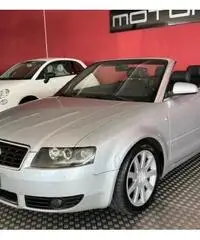 Audi a4 cabrio 2.5 tdi - 2