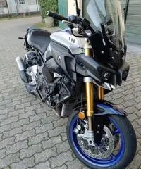 Yamaha MT-10 - 4