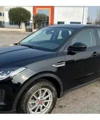 JAGUAR E-Pace (X540) - 2019 - 4