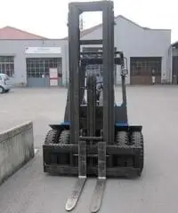 CARRELLO ELEVATORE DIESEL OM DI 50 C 500 - 3