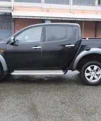 Mitsubishi L200 - 2