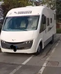 Camper motorhome mobilvetta