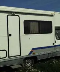 Camper mansardato CI