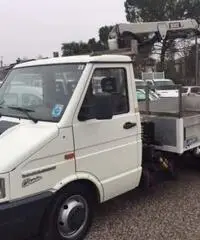 Iveco daily gru e cassone