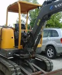 Mini escavatore volvo ec 25 anno 2006 25 quintali - 4