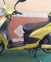 scooter elettrico pari al nuovo batterie nuove e 1 anno di garanzia motore 3669424767 - 3