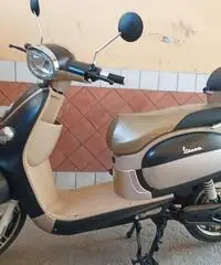 scooter elettrico da vetrina vedi foto bel modello vespa - 6