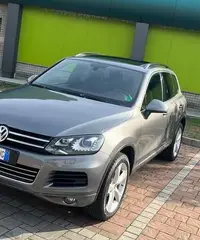 VOLKSWAGEN Touareg 2ª serie - 2011