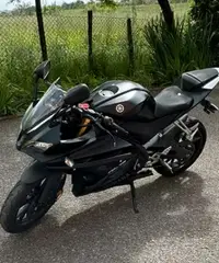 Yamaha YZF R-125 - 2