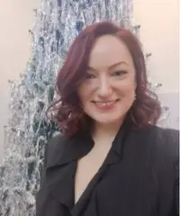 Emiliya, 33 anni - 7