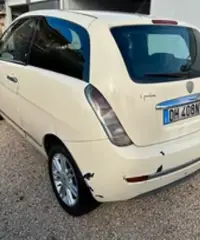 Lancia y neopatentati - 3