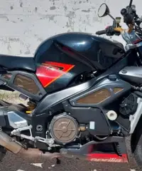 Aprilia Tuono 1000 R - 2004 - 3